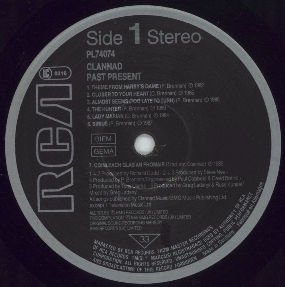 Clannad Pastpresent German vinyl LP album (LP record) CLNLPPA695087