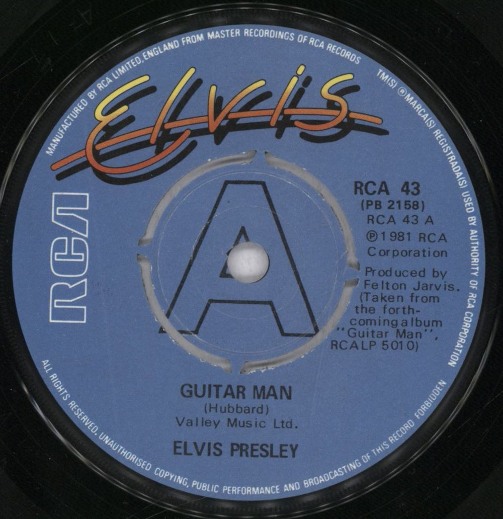 Elvis Presley Guitar Man + Sleeve UK 7" vinyl single (7 inch record / 45) ELV07GU834274