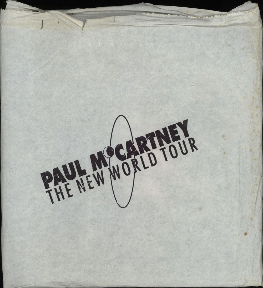 Paul McCartney and Wings The New World Tour + Bag & Ticket UK tour programme TOUR PROGRAMME