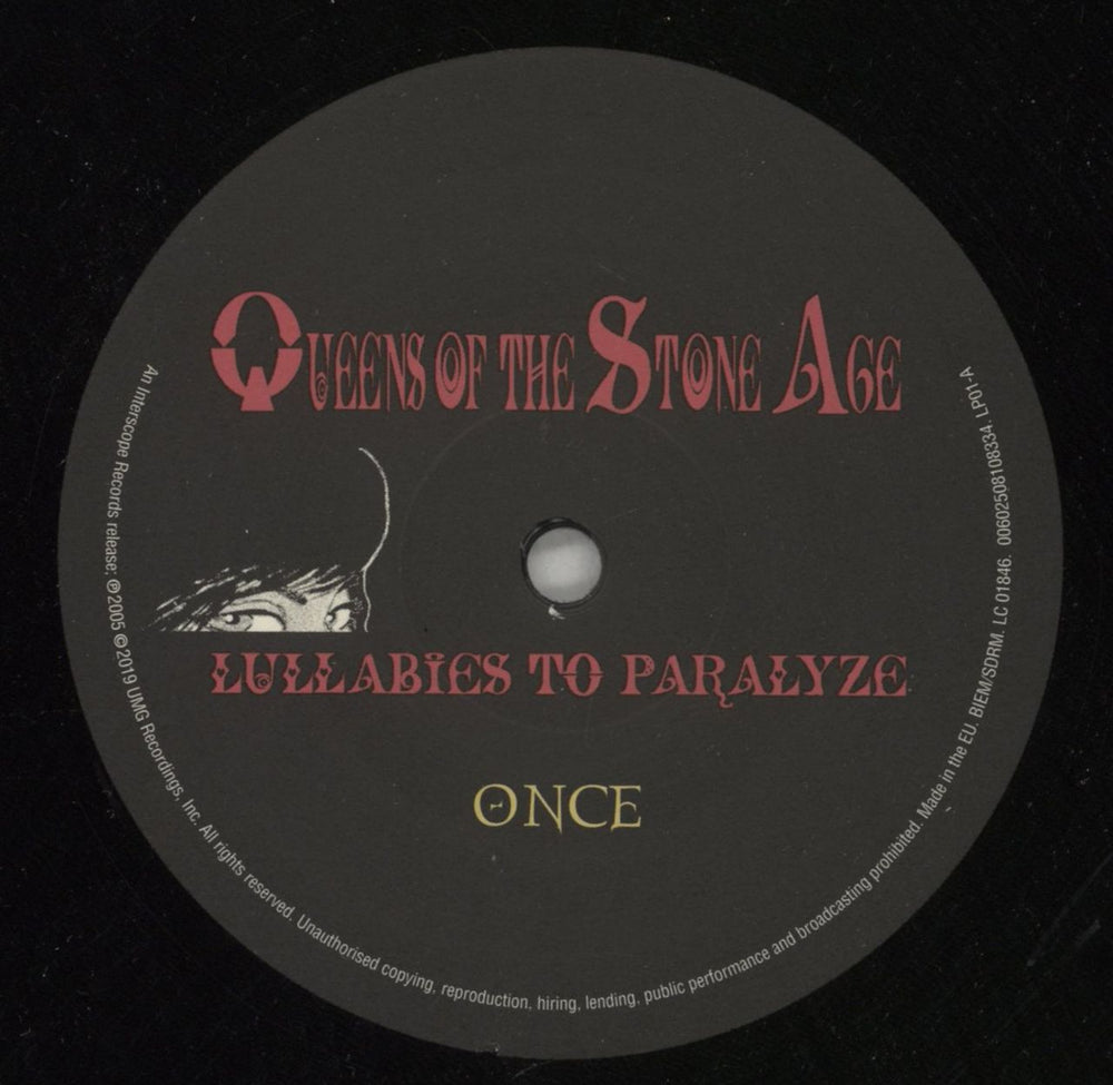 Queens Of The Stone Age Lullabies To Paralyze UK 2-LP vinyl record set (Double LP Album) QOS2LLU869007