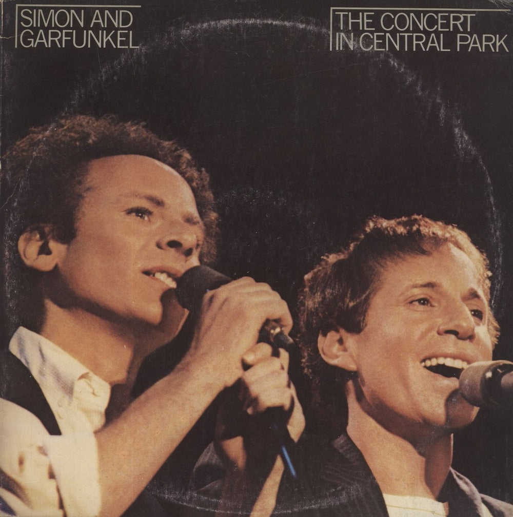 Simon & Garfunkel The Concert In Central Park + Booklet Italian 2-LP vinyl record set (Double LP Album) GEF88575