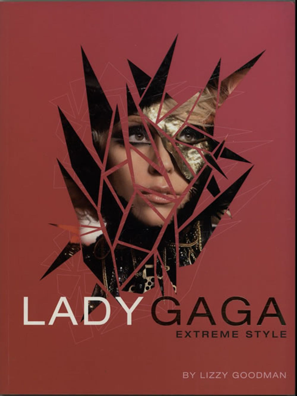 Lady Gaga Extreme Style UK book 978-0-00-737901-9