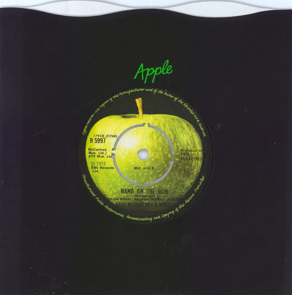 Paul McCartney and Wings Band On The Run - 1st - 4-Prong Apple Label UK 7" vinyl single (7 inch record / 45) R5997